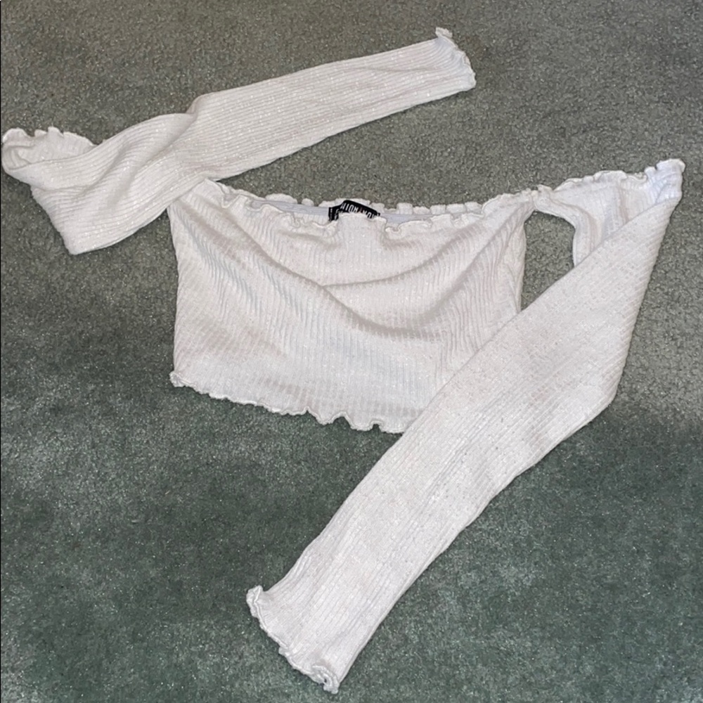 This is a white summery cute top